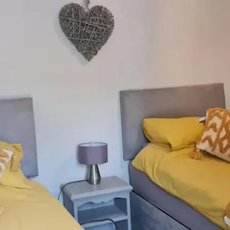 Charming 2 Bed In Nidderdale Near Harrogat * ハロゲート